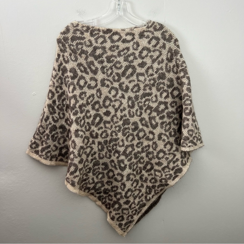 Nardi & Tagliaferri Mohair Wool Blend Poncho Leopard Cheetah Print